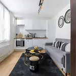 Republique/Oberkampf : Cosy Studio